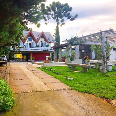 Отель Campos House Кампус-ду-Жордау Экстерьер фото