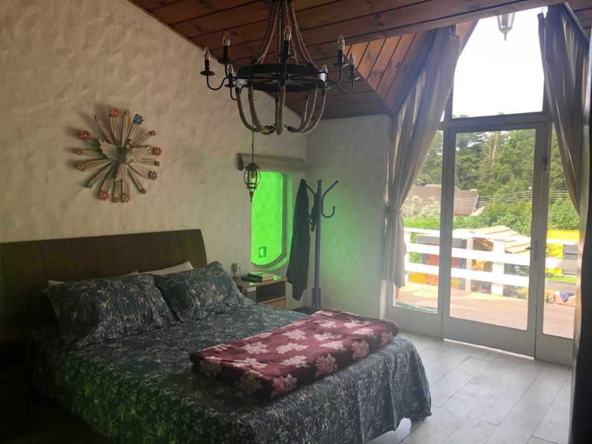 Отель Campos House Кампус-ду-Жордау Экстерьер фото